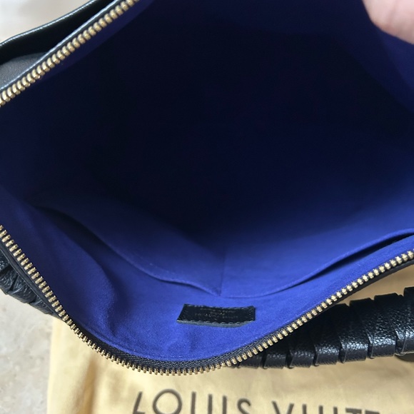 SOLD! 🎉Authentic Louis Vuitton Maida Hobo black leather monogram empriente EUC! - Picture 7 of 16